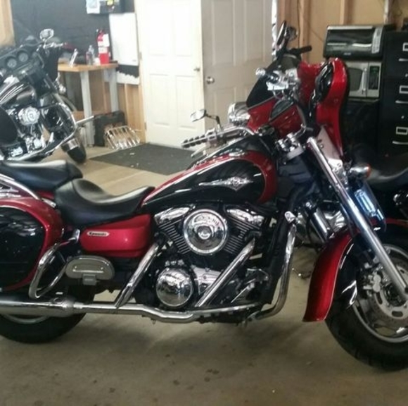 Profile Picture of Chris Rotert (@pumpxprt2000) on Poshmark