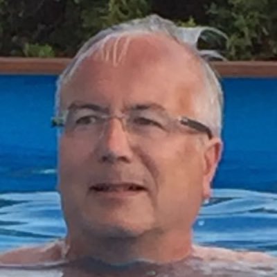 Profile Picture of Simon Warren (@Islander121) on Twitter