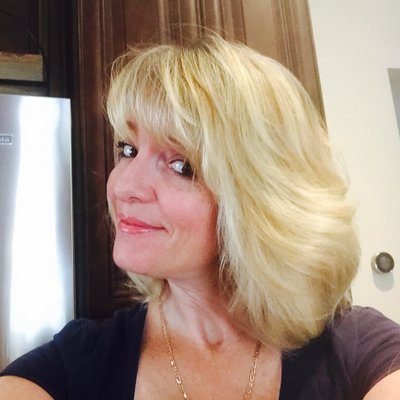 Profile Picture of Julie Bowman (@juliebowman4) on Twitter