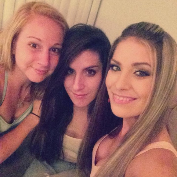 Profile Picture of Diana Balaton (@kairimarie123) on Poshmark