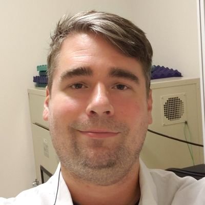 Profile Picture of Mike (@YouLookSchuch) on Twitter