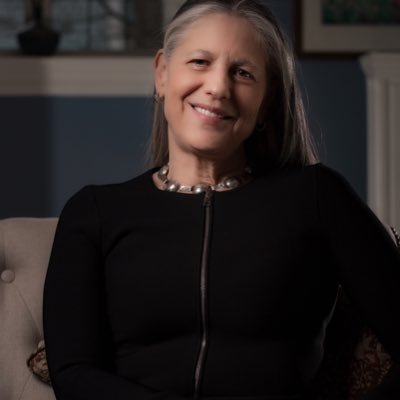 Profile Picture of Debbie Schechter (@SchechterDebbie) on Twitter