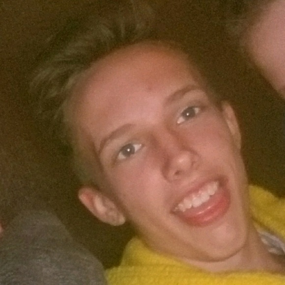 Profile Picture of Chase Saunders (@chasesaunders) on Poshmark