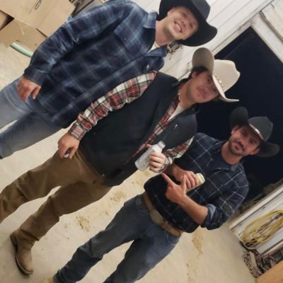 Profile Picture of Andy (@randybacon_) on Twitter