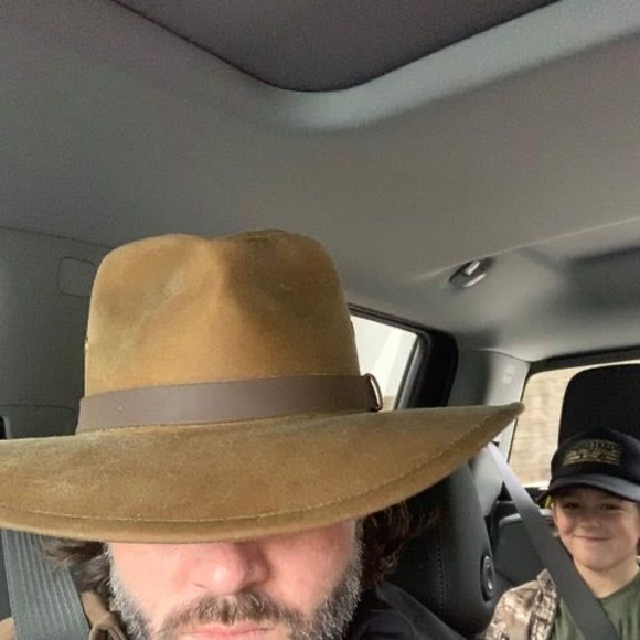 Profile Picture of Matthew Tomberlin (@matthewtomberli) on Poshmark
