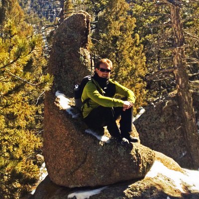 Profile Picture of Jerry Rhodes (@rhodespottery) on Twitter