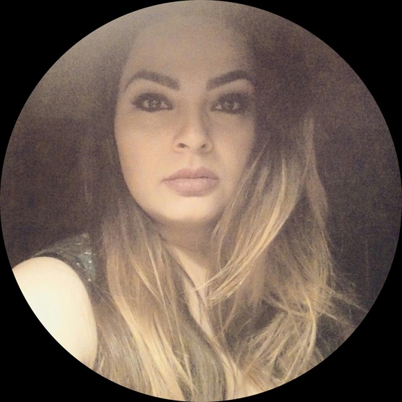 Profile Photo of Yolanda Garcia (@yolandacastro) on Poshmark