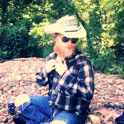 Profile Picture of Christopher Wayne Story (@VampyreCowboy) on Twitter