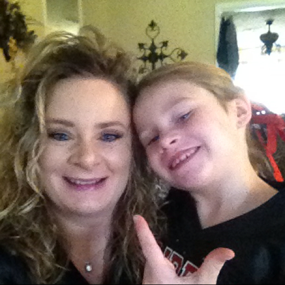 Profile Picture of Michelle Stevenson (@shellstv) on Poshmark