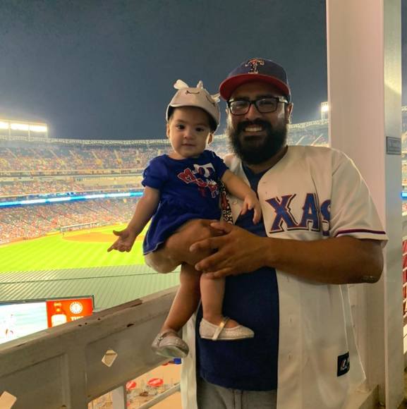 Profile Picture of David Rodas (@drodas17) on Poshmark