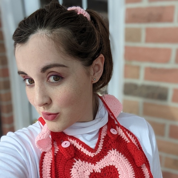 Profile Picture of Lauren Broadhurst (@laurenbht) on Poshmark