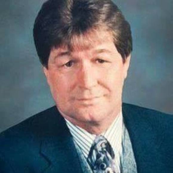 Profile Picture of Tracii Satness self (@selfbca1) on Poshmark