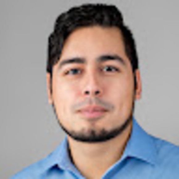 Profile Picture of Kevin Valle (@kevinvalle175) on Poshmark