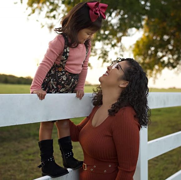 Profile Picture of Ariel Razo (@ariel_razo) on Poshmark