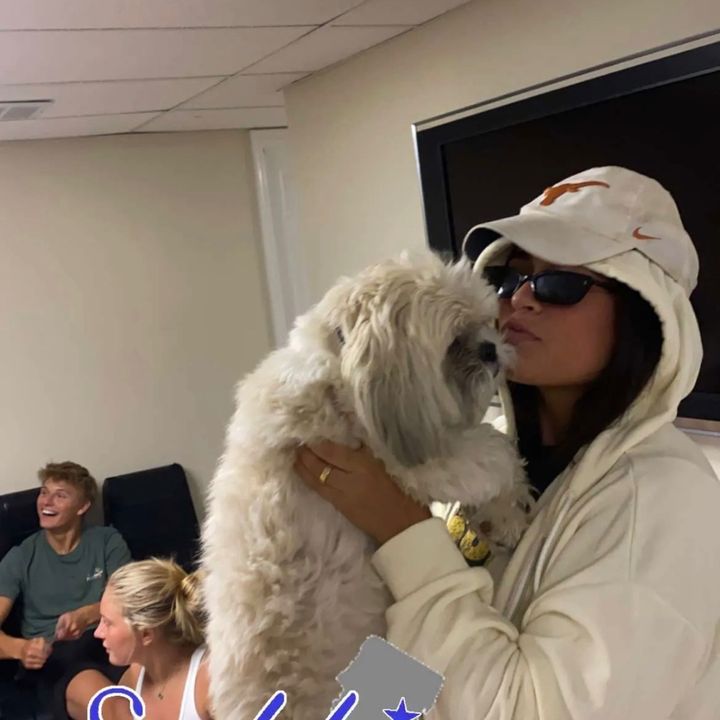 Profile Picture of Alice (@alicebachman) on Tiktok