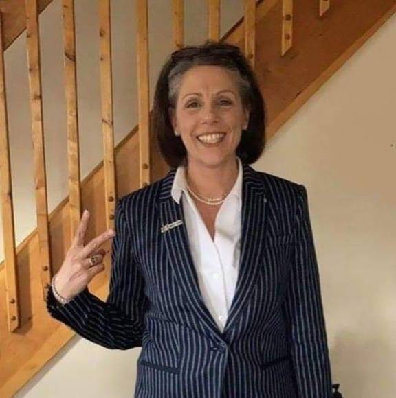 Profile Picture of Christine Lepage (@mariniklpikl) on Poshmark