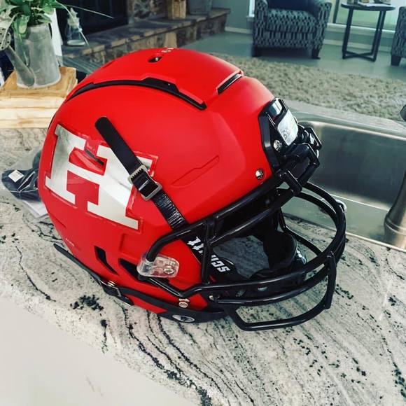 Profile Picture of Gabriel Carlos (@yuhh21) on Poshmark