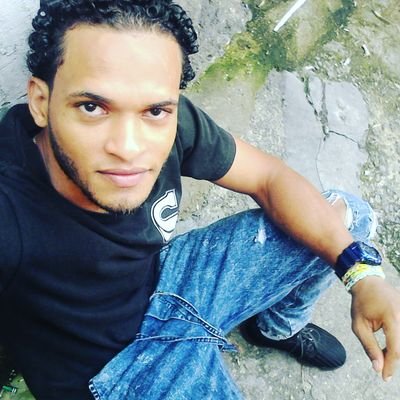 Profile Picture of Joan Thomas (@joanthomas922) on Twitter