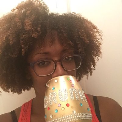 Profile Picture of Karen Alexander (@karen_alexa) on Twitter