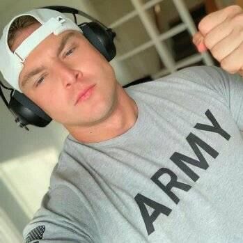 Profile Picture of Kenneth (@davidkenneth41) on Tiktok