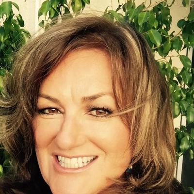 Profile Picture of Cindy Jackson (@Cindymjackson) on Twitter