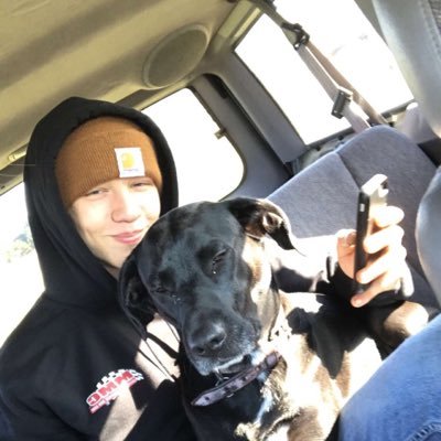 Profile Picture of Aaron VanSickle (@AaronVanSickle5) on Twitter