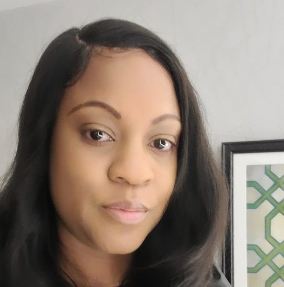 Profile Picture of Kerry-ann Gilchrist (@worthy2) on Poshmark