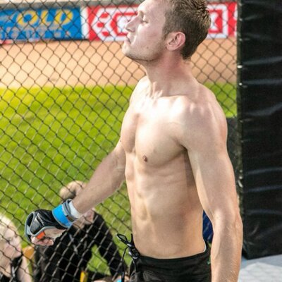 Profile Picture of Dan Beckett (@DanDanb87) on Twitter