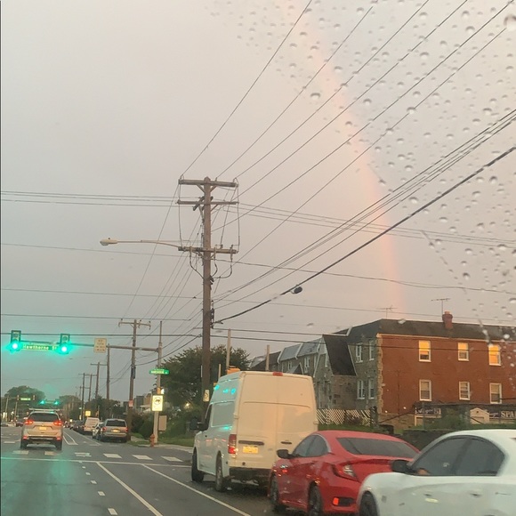 Profile Picture of Raylin Howerton (@heluvsray) on Poshmark