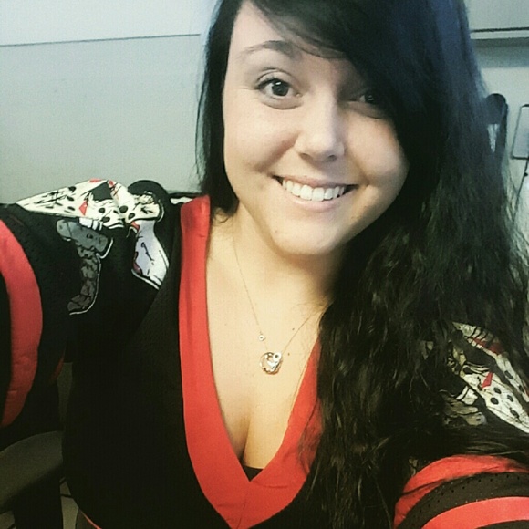 Profile Picture of Rayne Mccormick (@traulsengirl) on Poshmark