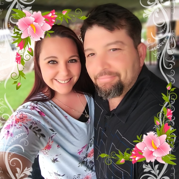 Profile Picture of Michelle Houff (@mlhouff91) on Poshmark