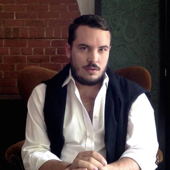 Profile Picture of Traylor Huitt (@thhuitt) on Poshmark