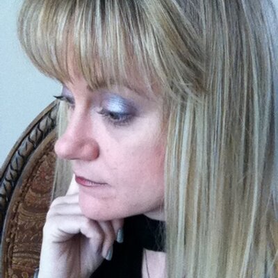 Profile Picture of Kim Backenstoes (@kimbackenstoes) on Twitter