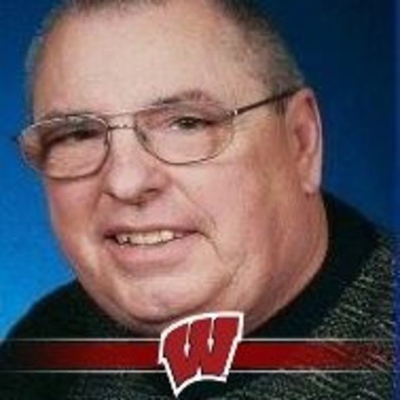 Profile Picture of Paul Parrinello (@lionpp) on Poshmark