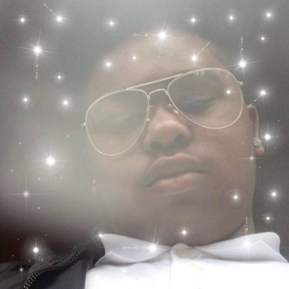 Profile Picture of Thomas Chambers (@thomas_chambers) on Poshmark