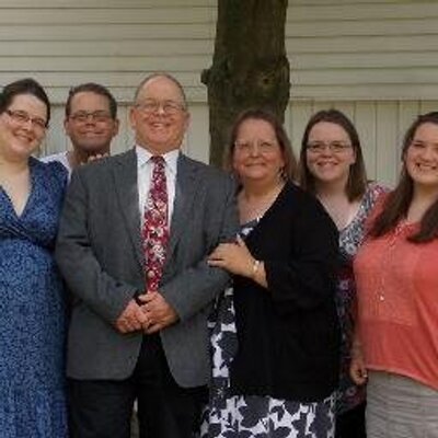 Profile Picture of Pastor Joe Crilly (@PastorJoe7) on Twitter