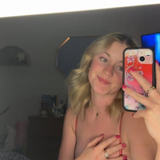 Profile Picture of riley🌷 (@riley.scruggs) on Instagram