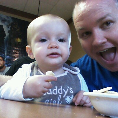 Profile Picture of Chris Wall (@chriswall25) on Twitter