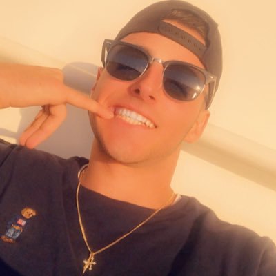 Profile Picture of Jeffrey Poplin (@JeffreyPoplin4) on Twitter