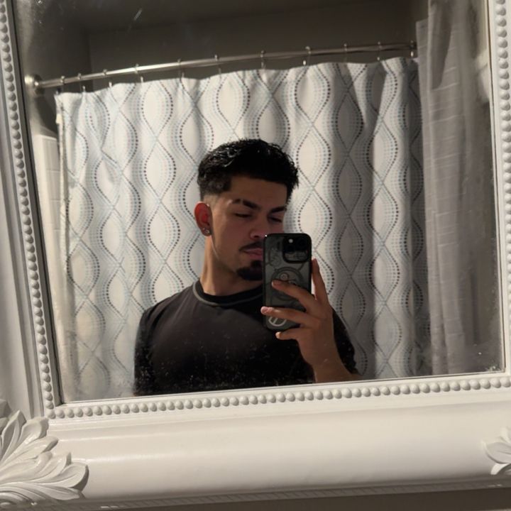 Profile Picture of Omar (@cast_omar) on Tiktok