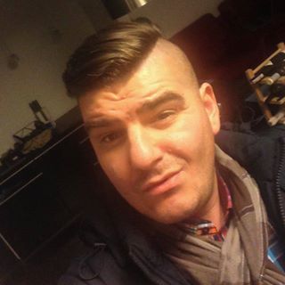 Profile Picture of Bartłomiej DenisŚwierszcz (@Bart.Denis) on Facebook