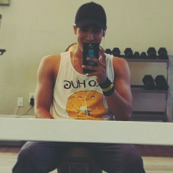 Profile Picture of Cristian Luna (@crisluna999) on Poshmark