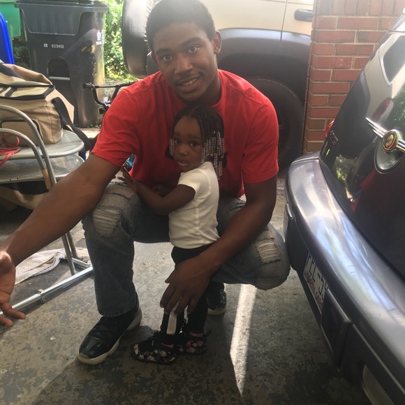 Profile Picture of Jemichael Randolph (@jrandolph2818) on Poshmark