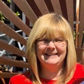 Profile Picture of Janet Tasker (@janettaskeruk) on Twitter