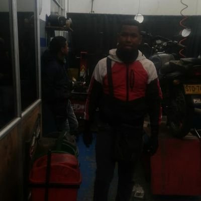 Profile Picture of Adrian David Sandon Martinez (@AdrianSandon) on Twitter