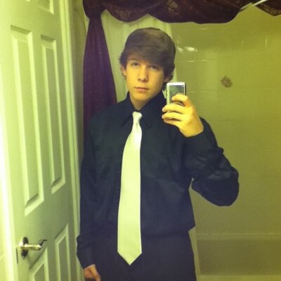 Profile Picture of Nicholas Mainville (@nickmainville1) on Twitter