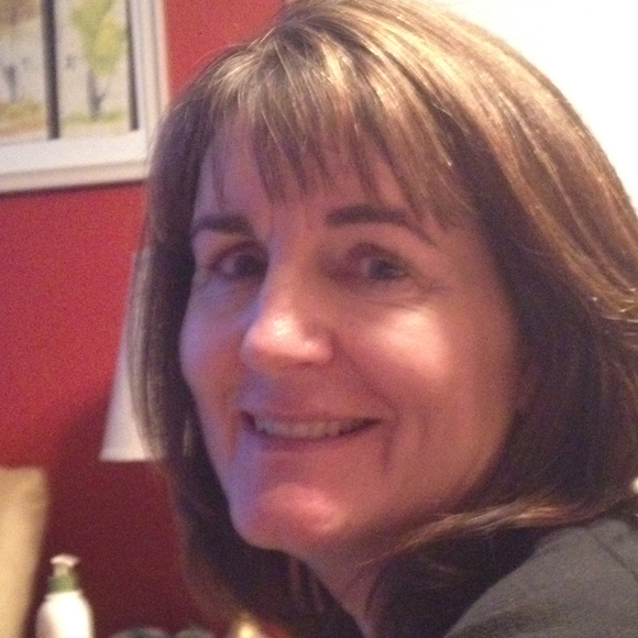 Susan Niziolek - Poshmark Profile Picture of Susan Niziolek (@susannizo) on Poshmark