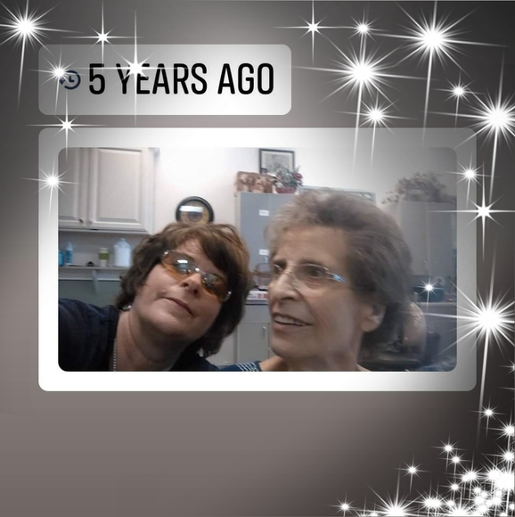 Martha Cravens - Poshmark Profile Picture of Martha Cravens (@cravensmartha) on Poshmark