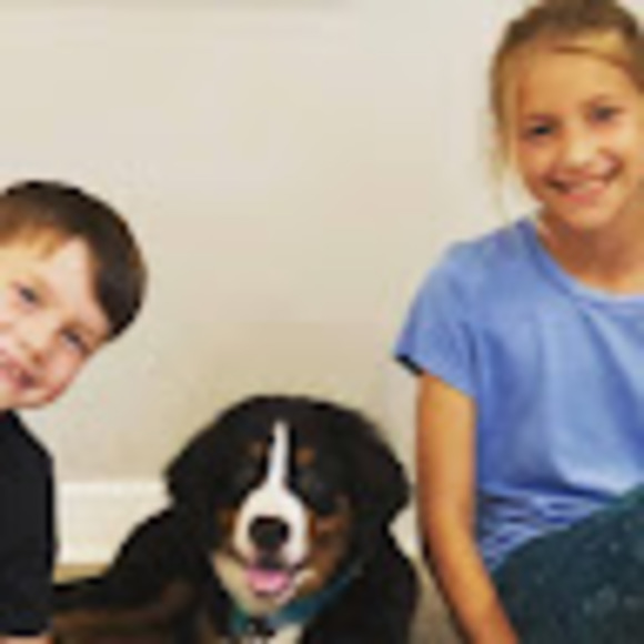 Profile Picture of Sadie Hambright (@sadiehambright) on Poshmark