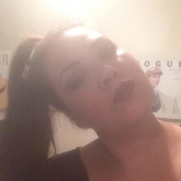 Profile Picture of Cindy Badger (@cindybadger) on Poshmark